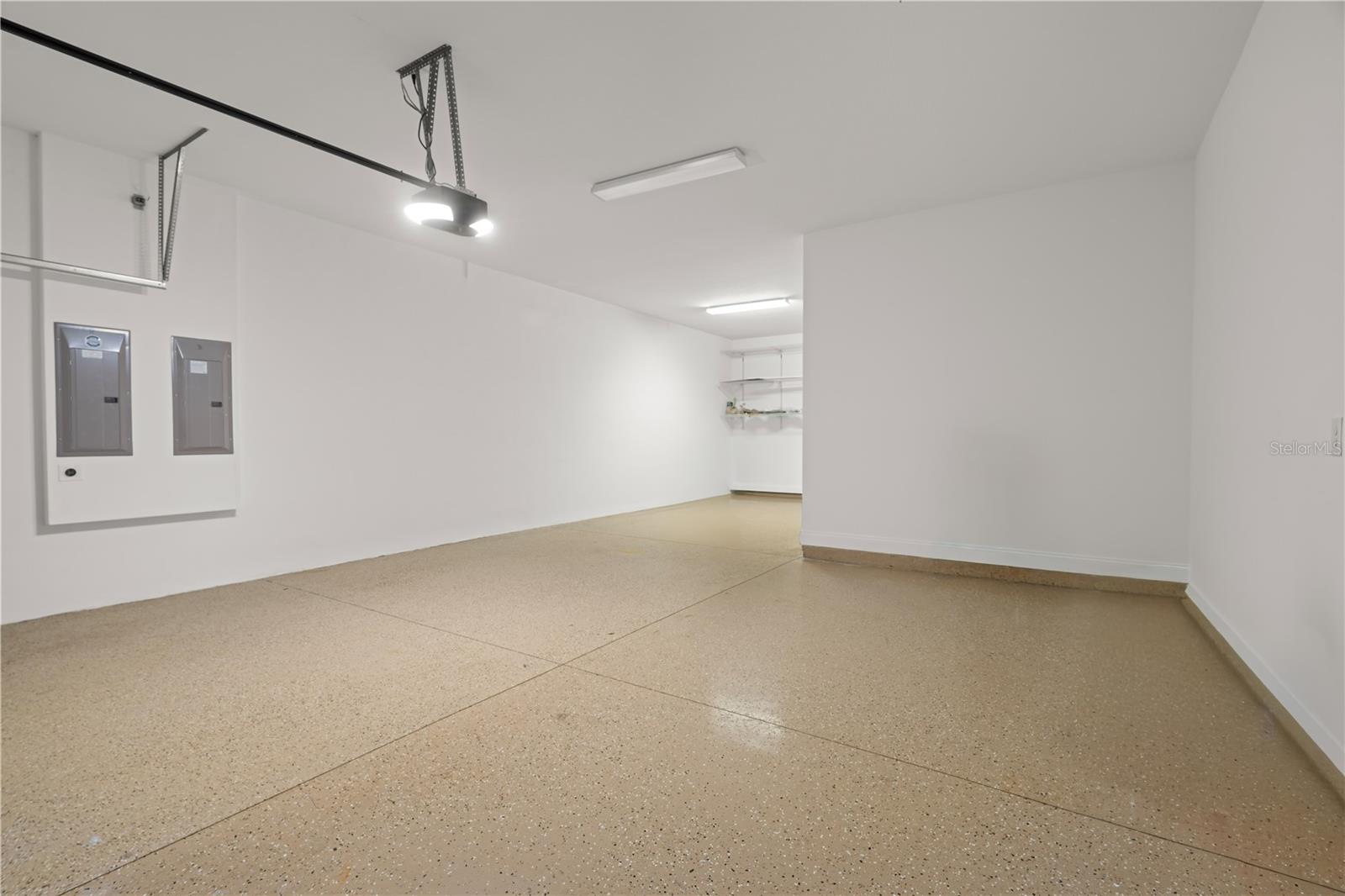 ROYAL CYPRESS PRESERVE - Residential