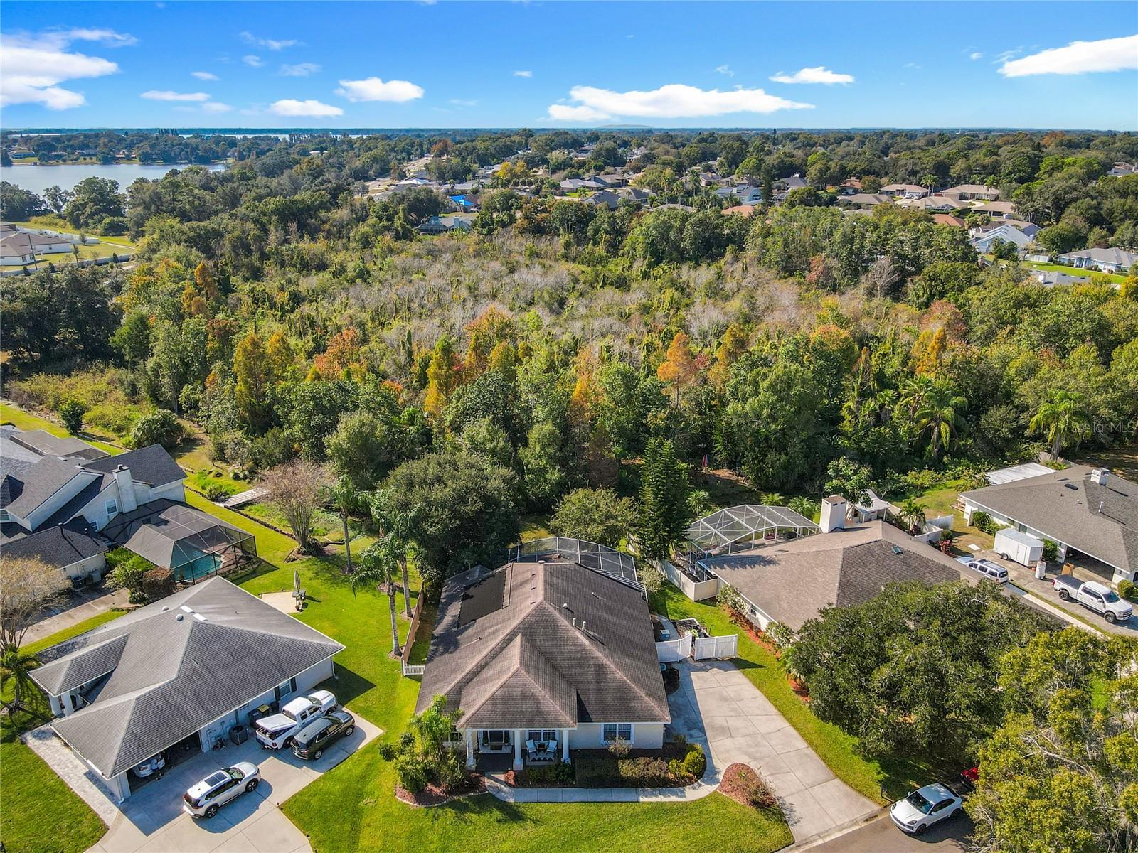 OVERLOOK ESTATES - Residential