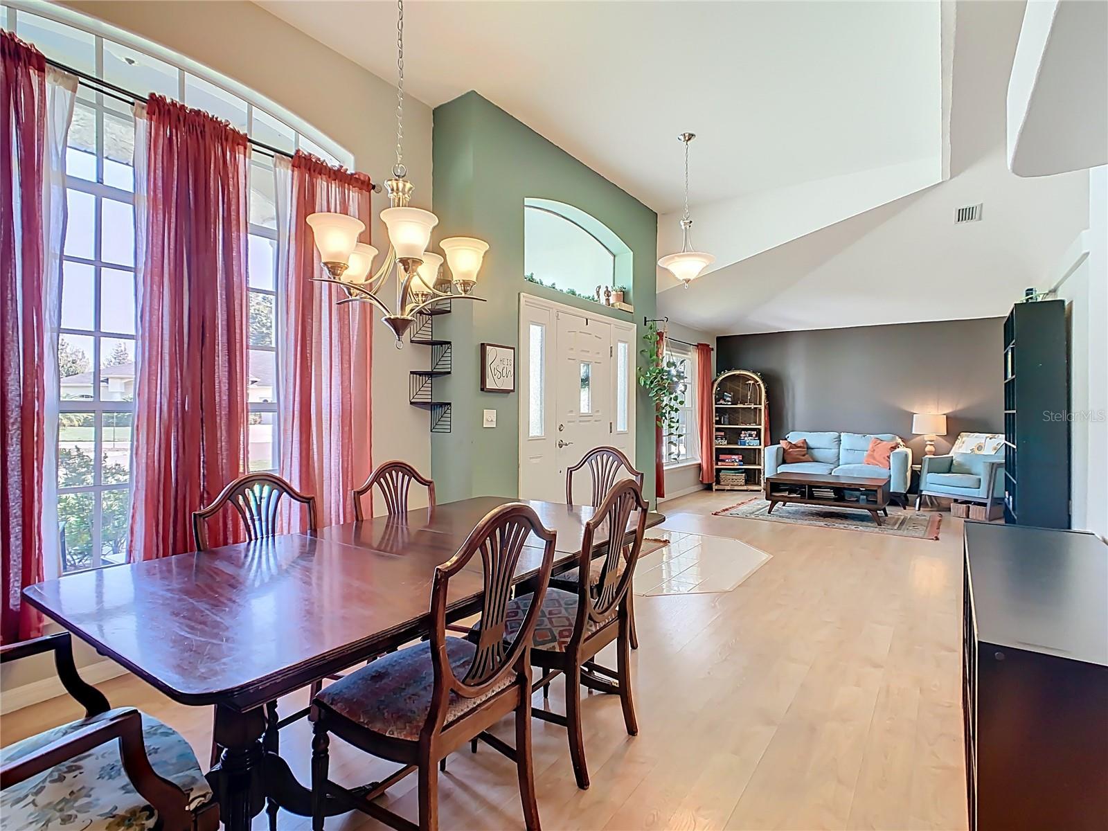 OVERLOOK ESTATES - Residential