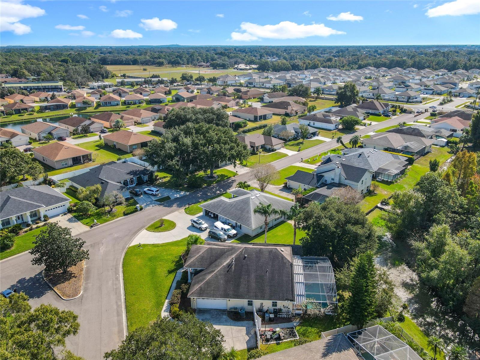 OVERLOOK ESTATES - Residential