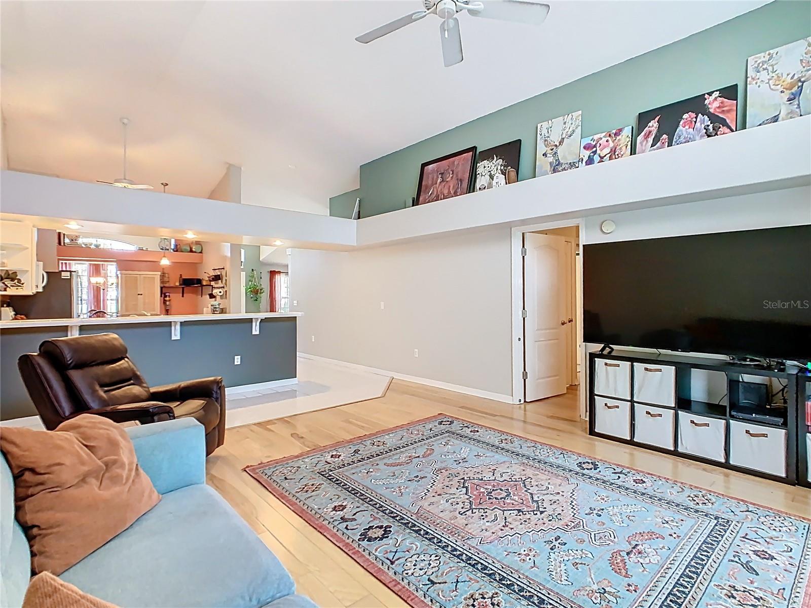 OVERLOOK ESTATES - Residential