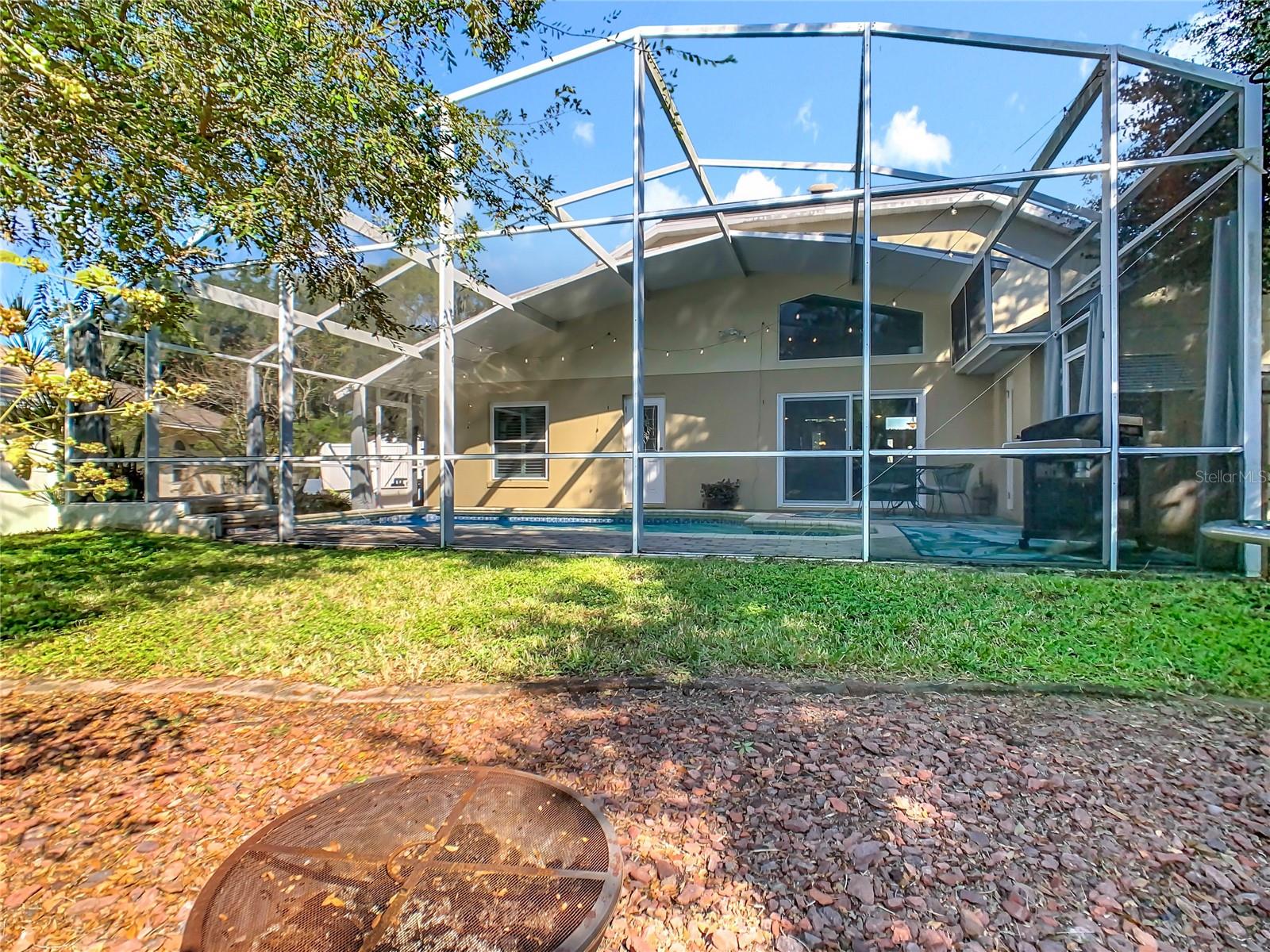 OVERLOOK ESTATES - Residential