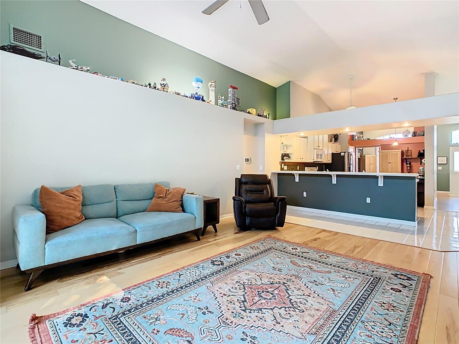 OVERLOOK ESTATES - Residential