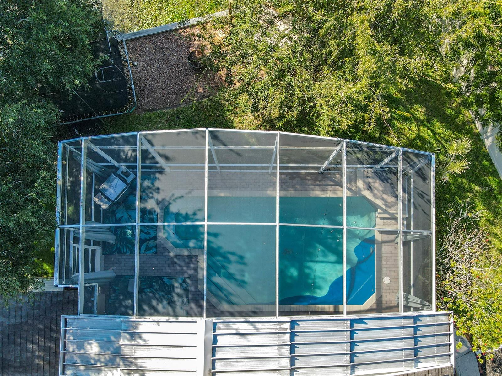 OVERLOOK ESTATES - Residential