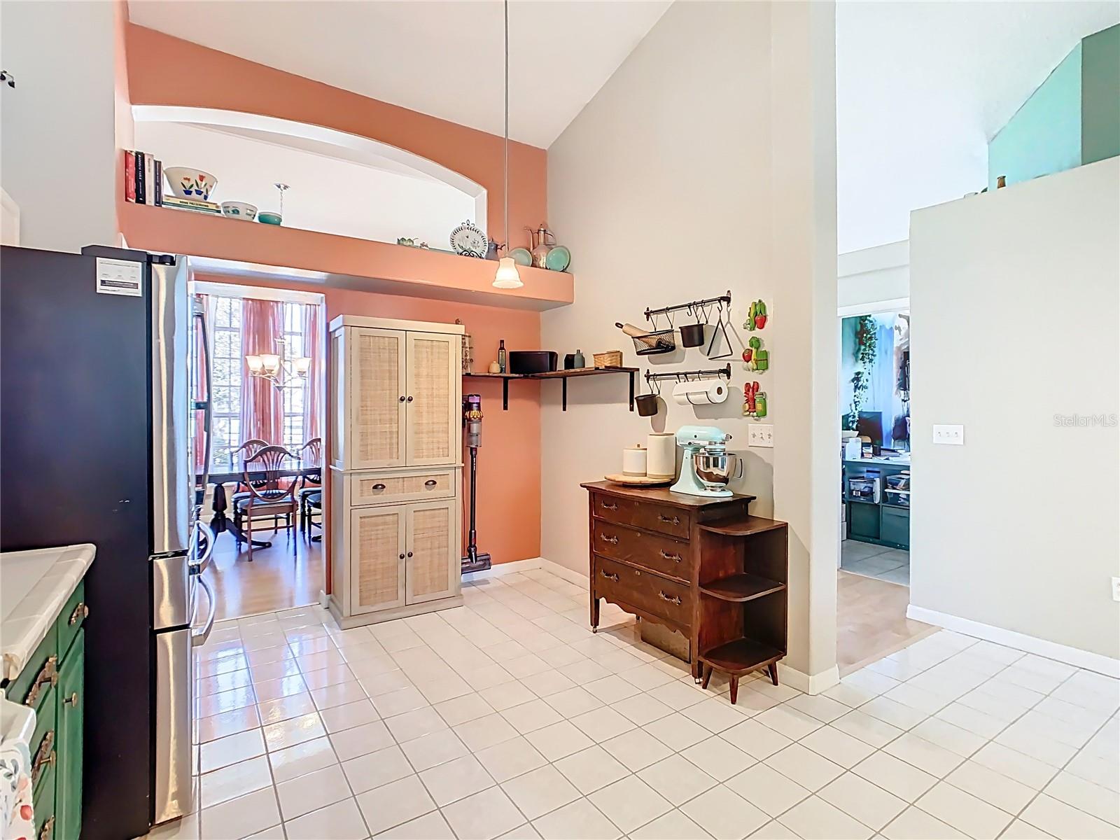 OVERLOOK ESTATES - Residential