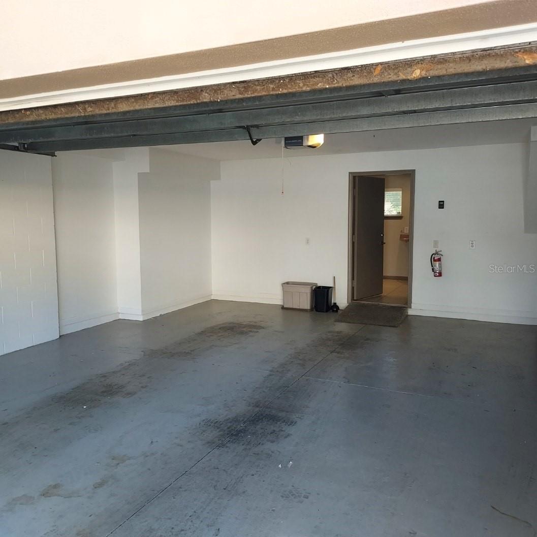 INTERBAY - Residential Lease