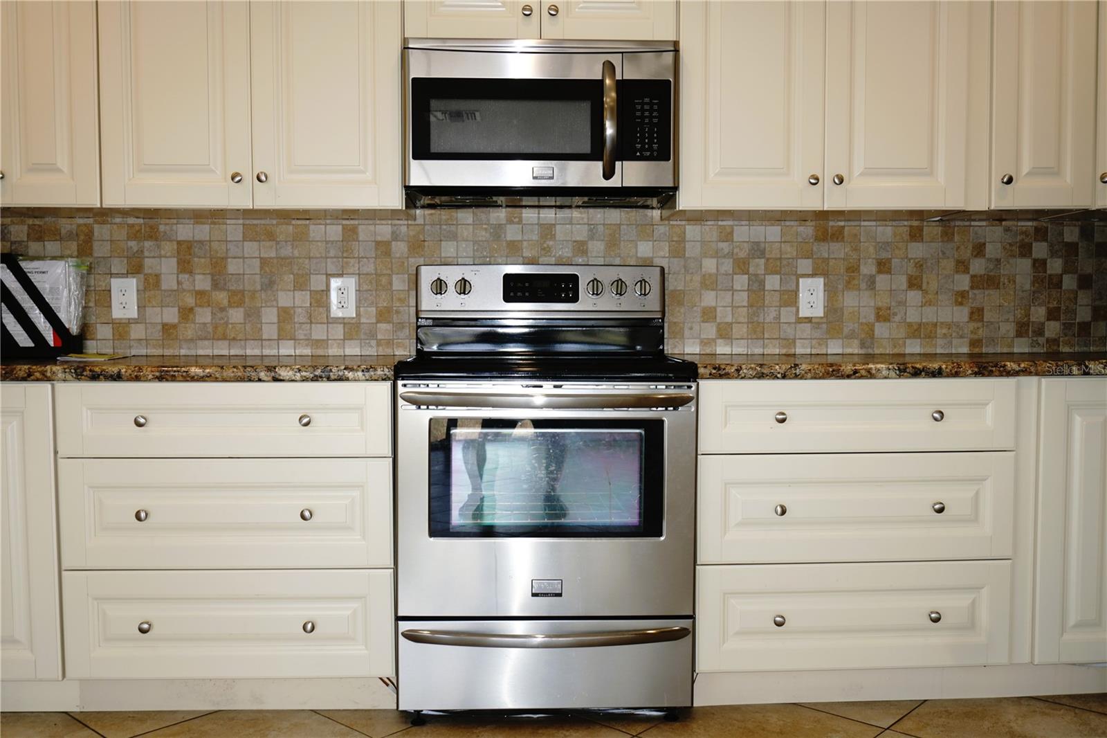 TAHITIAN GARDENS CONDO - Residential