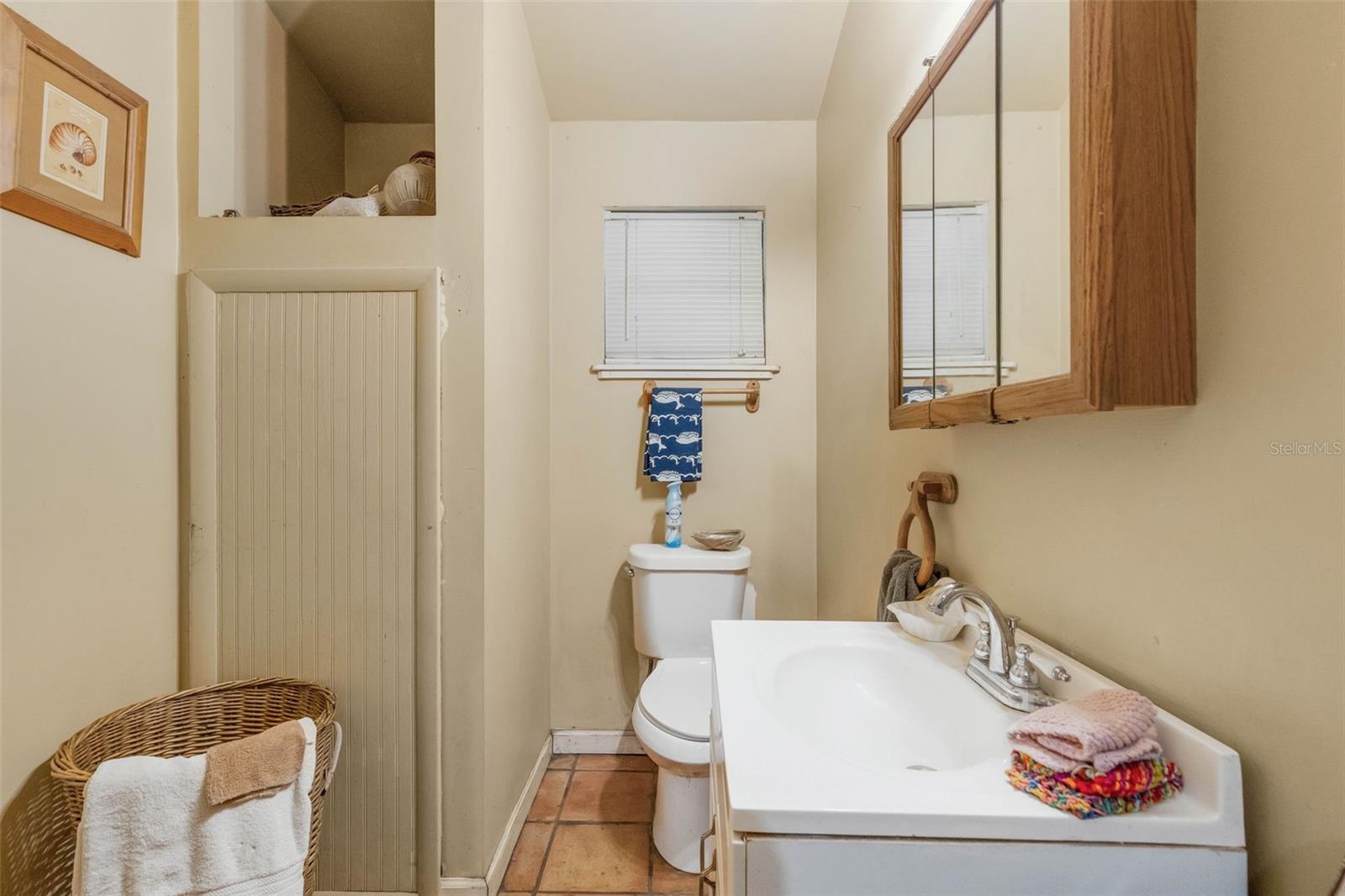 PALM GROVE - Residential Income