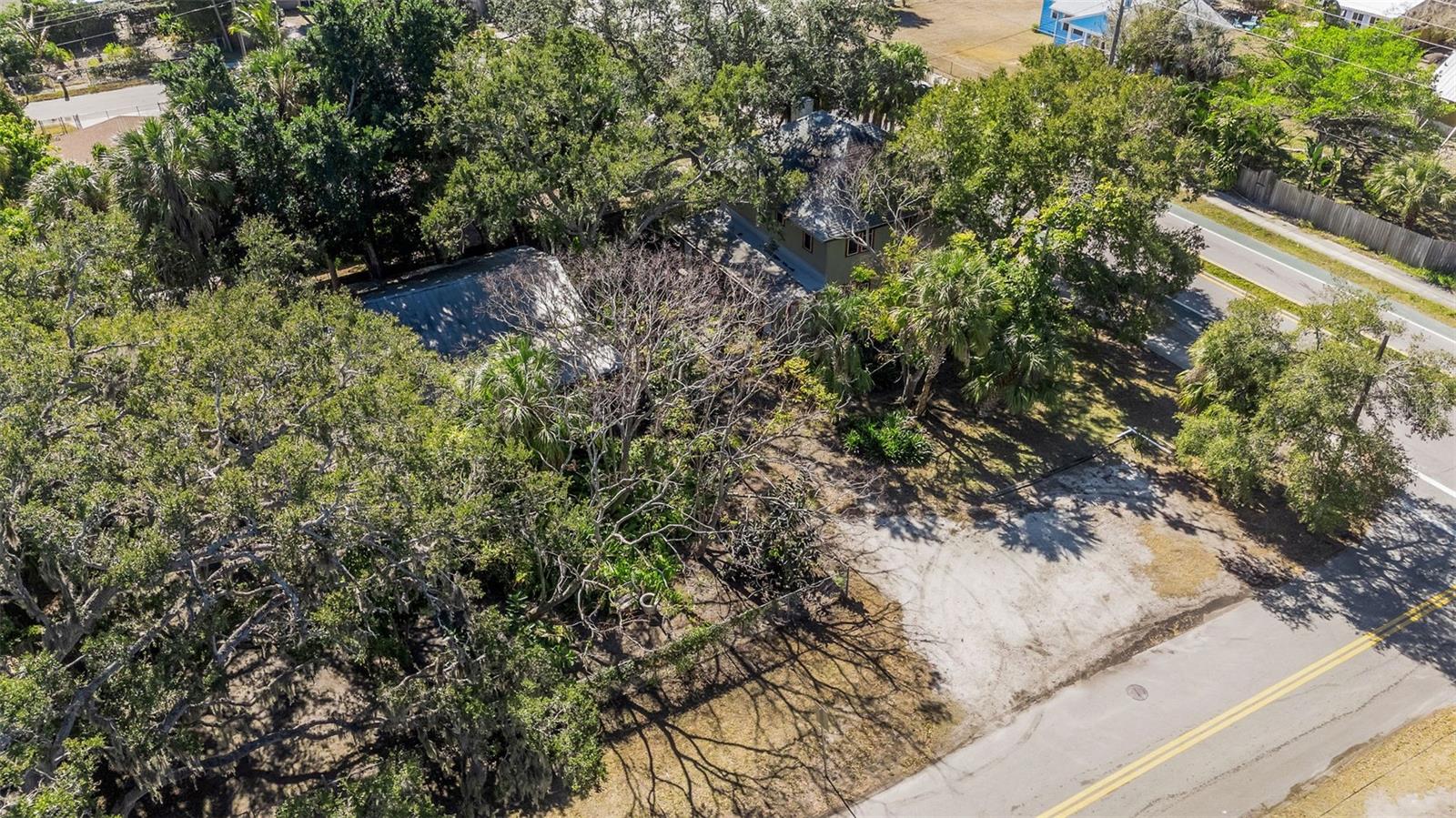 PALM GROVE - Residential Income