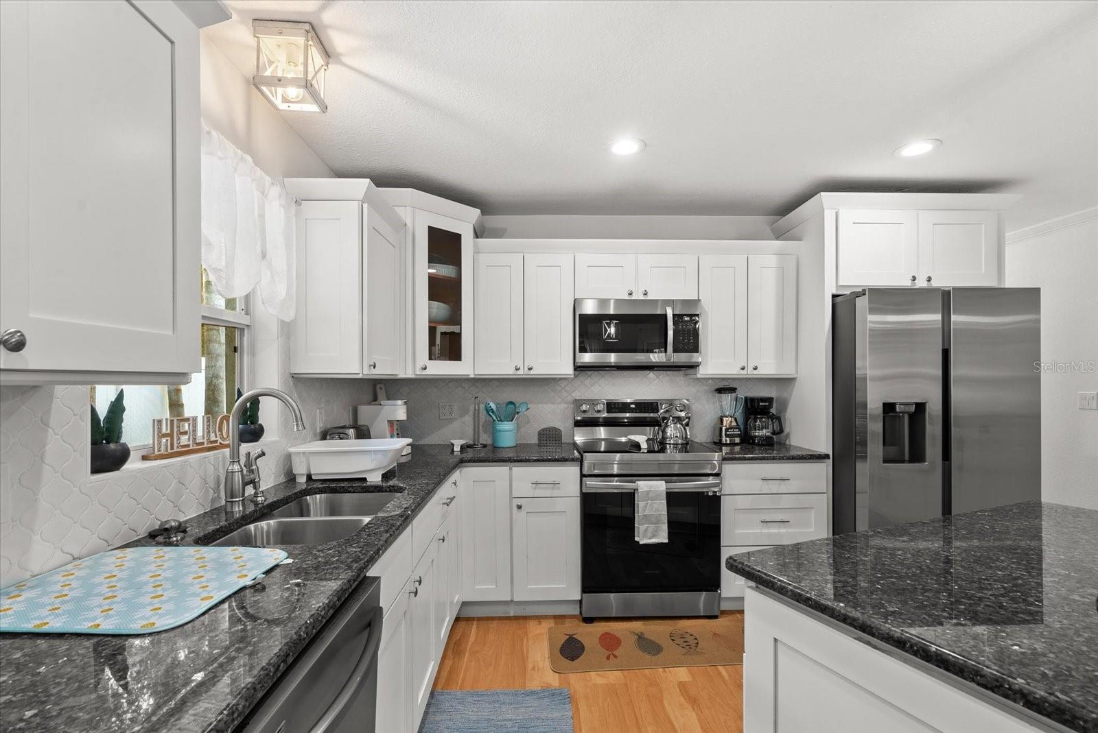 SUNSET TERRACE - Residential