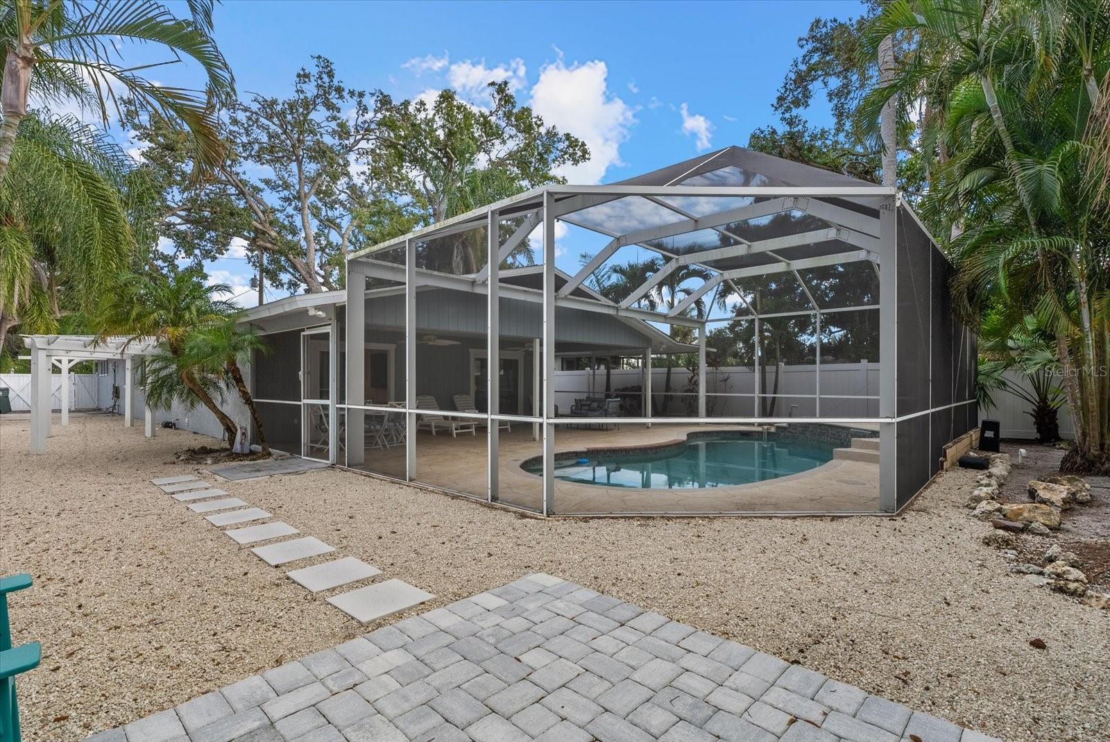 SUNSET TERRACE - Residential