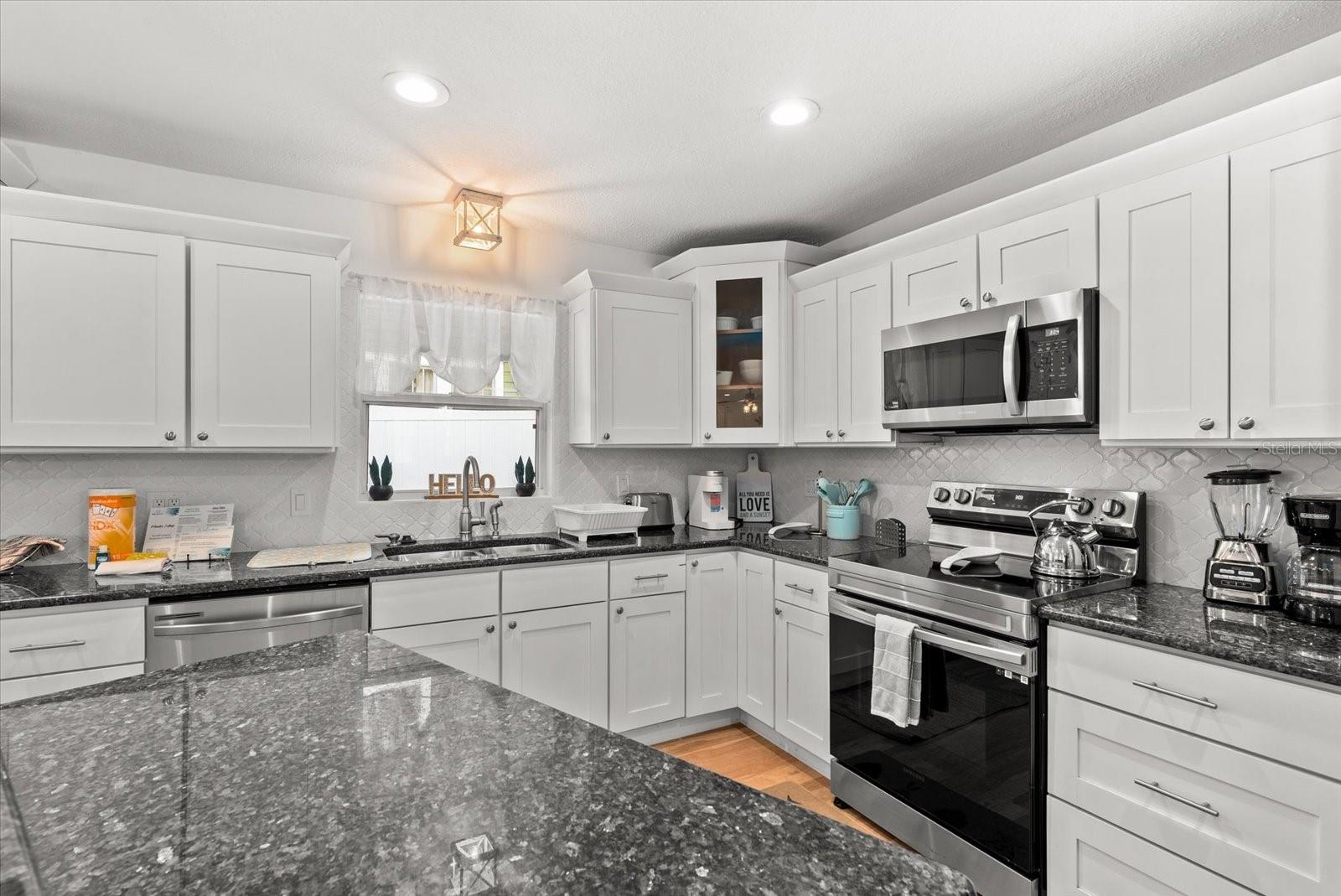 SUNSET TERRACE - Residential