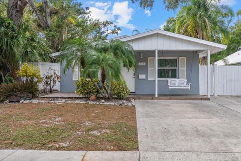 Photo of 316 30th Street W, Bradenton, FL 34205 (MLS # A4673787)