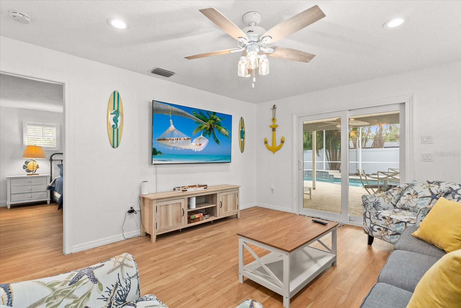 SUNSET TERRACE - Residential