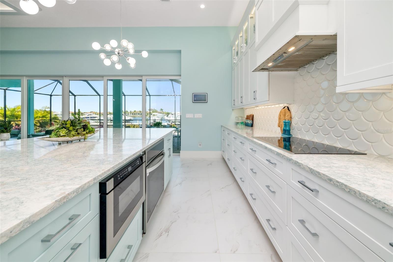 SANCTUARY COVE - Residential