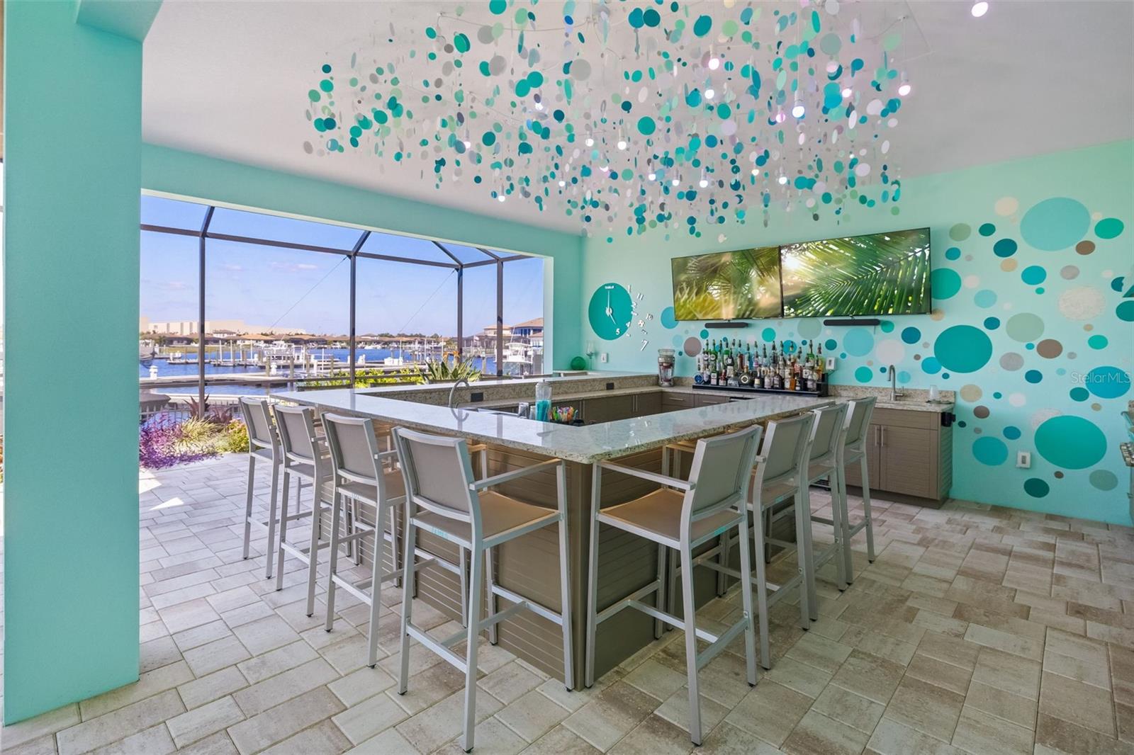 SANCTUARY COVE - Residential