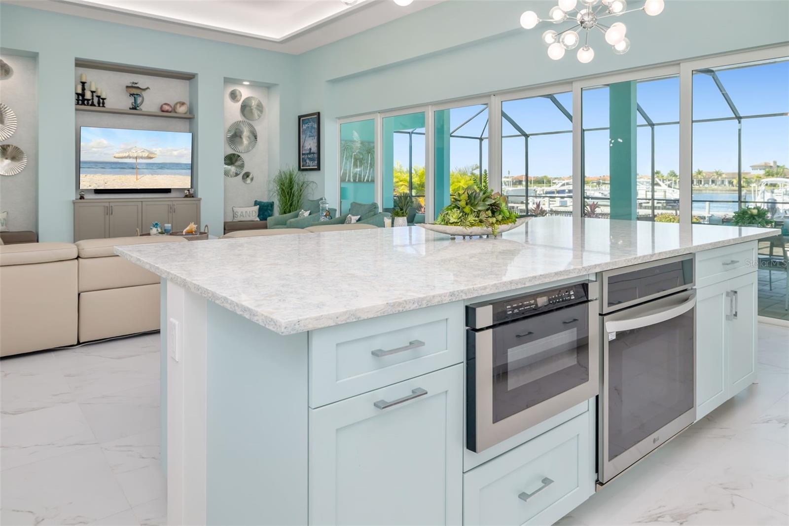 SANCTUARY COVE - Residential
