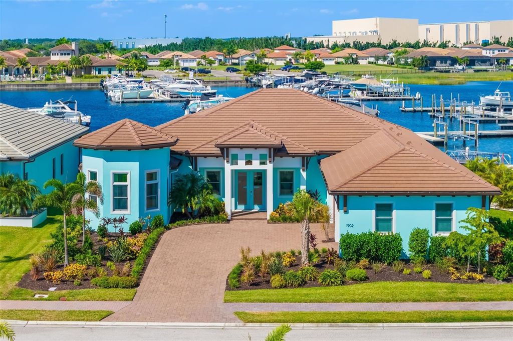 Photo of 1902 4th Street E, Palmetto, FL 34221 (MLS # A4661011)