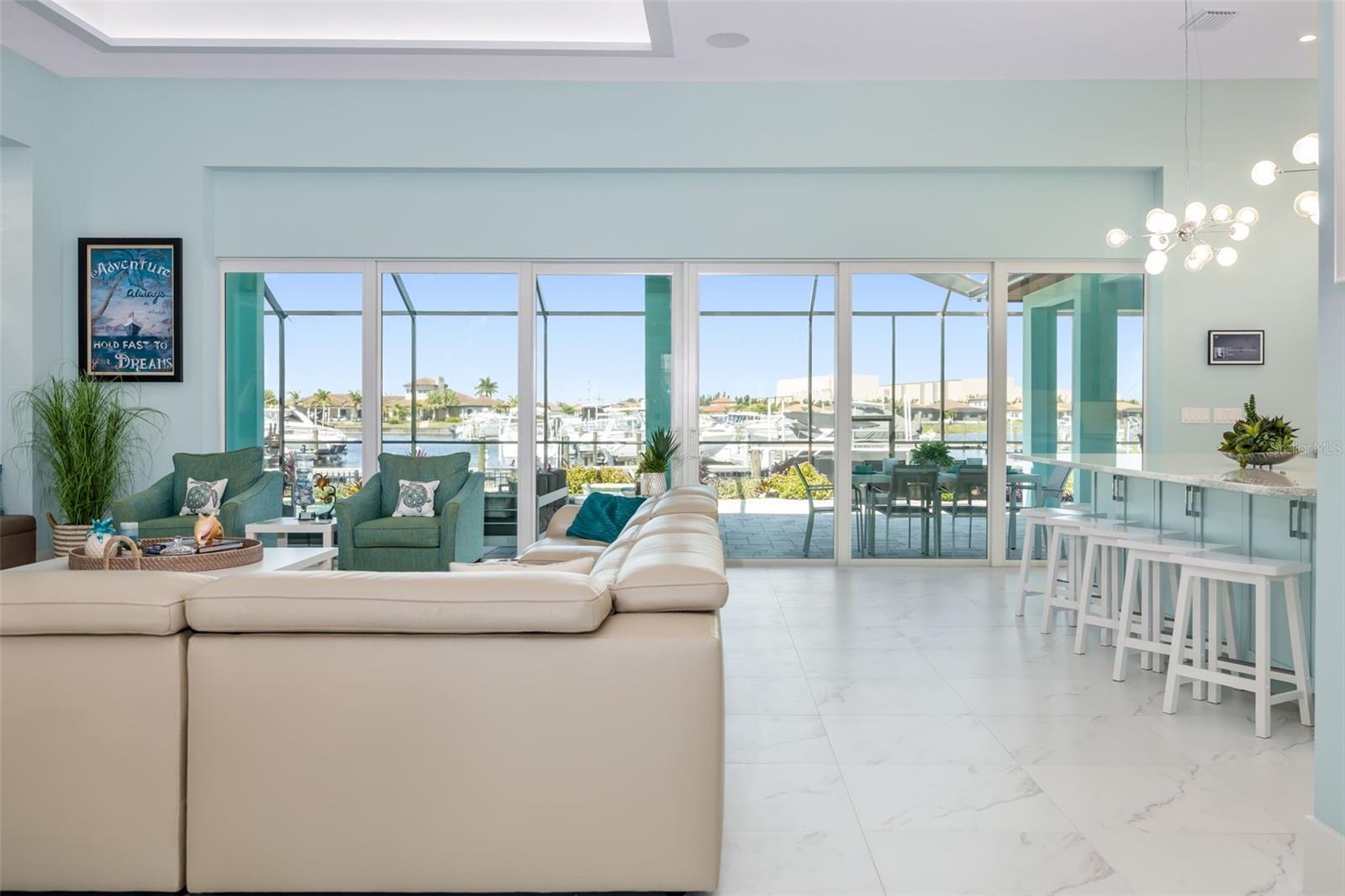 SANCTUARY COVE - Residential