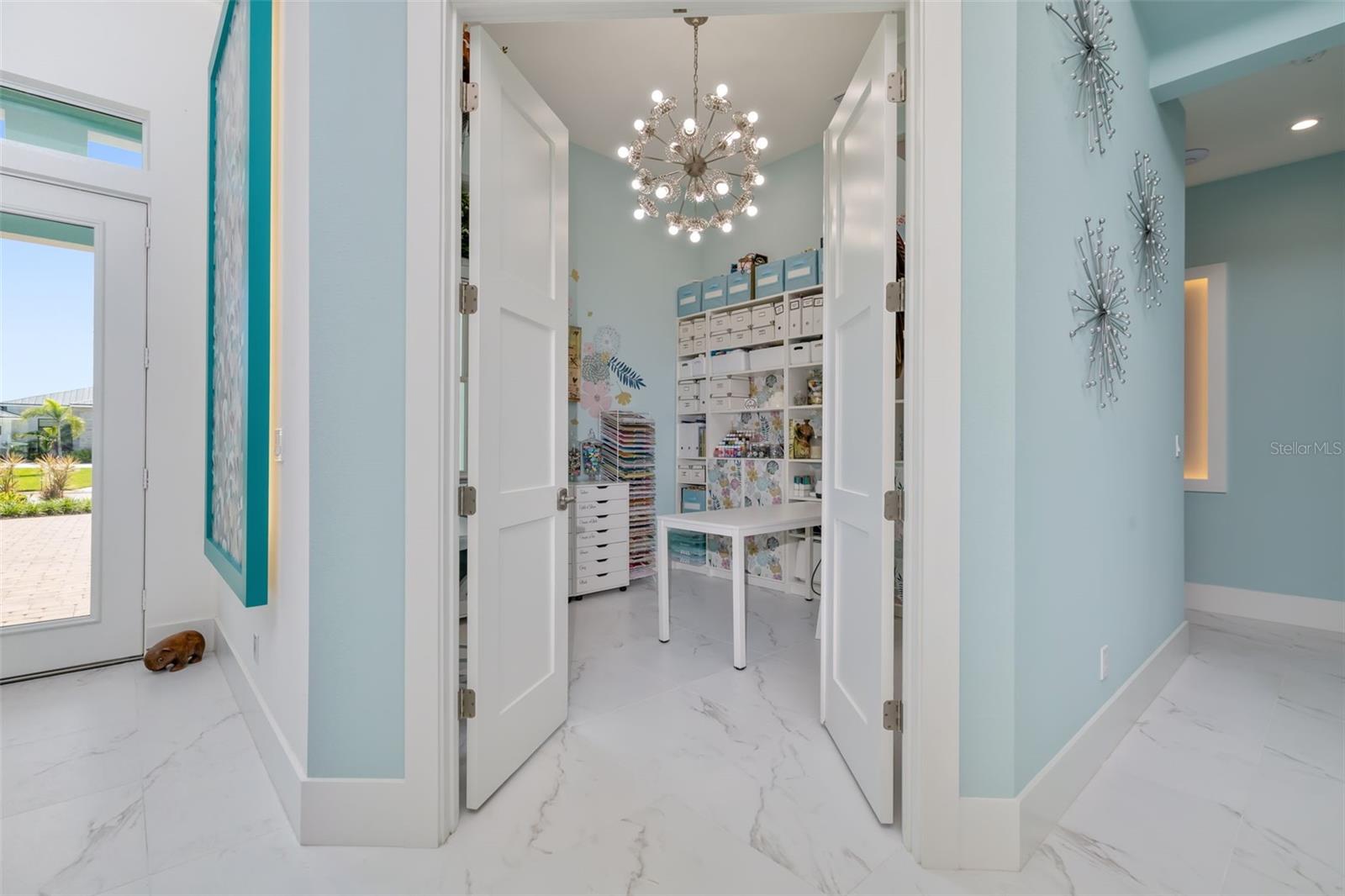 SANCTUARY COVE - Residential