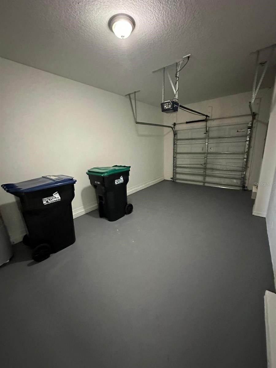 WYNDHAM LAKES ESTATES - Residential Lease