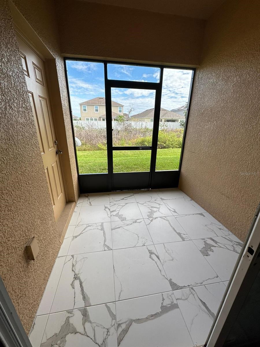 WYNDHAM LAKES ESTATES - Residential Lease