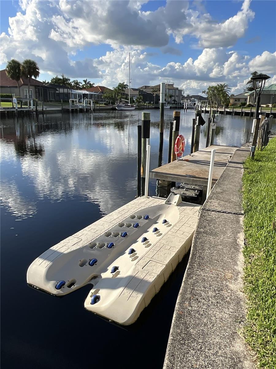 PUNTA GORDA ISLES SEC 04 - Residential