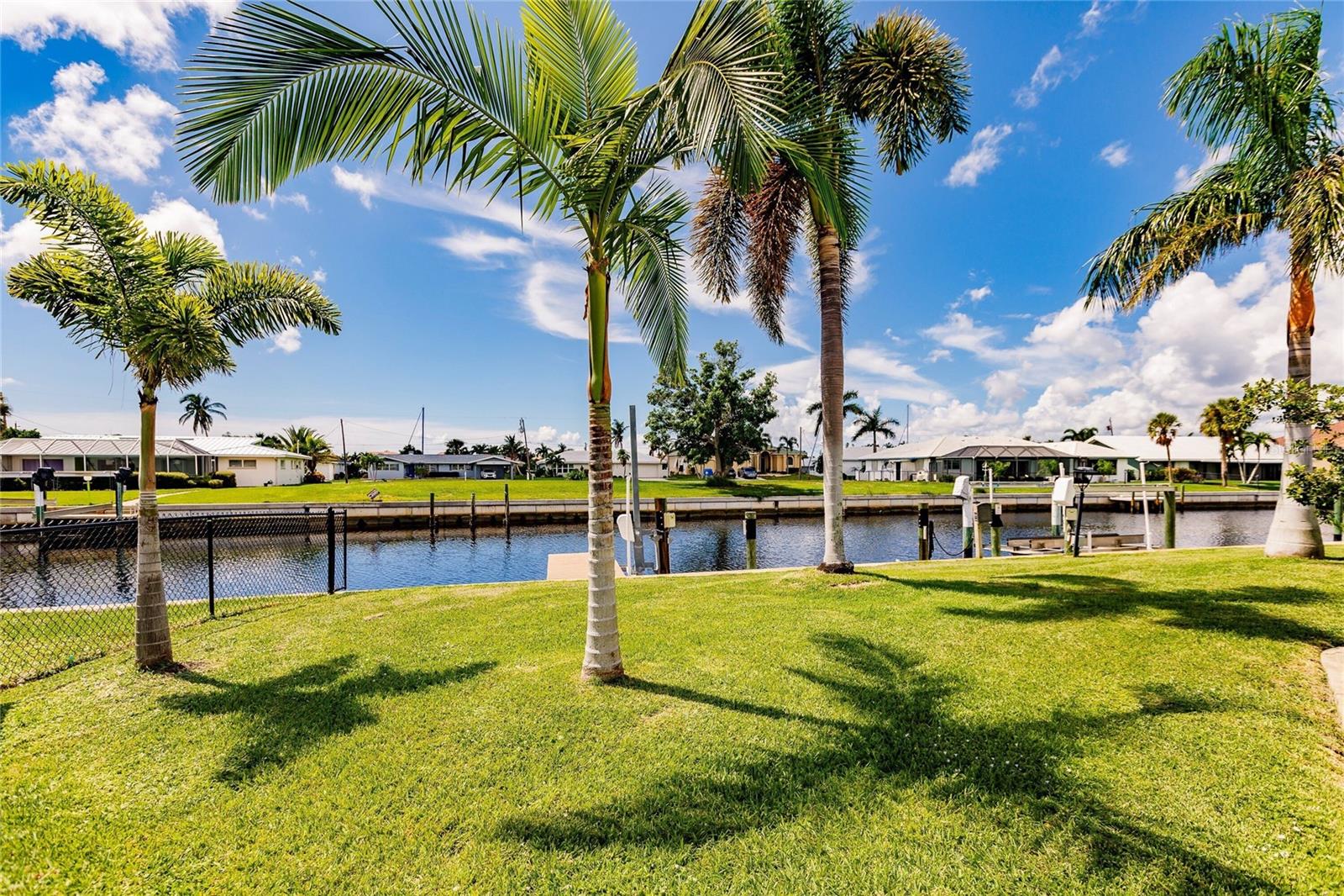 PUNTA GORDA ISLES SEC 04 - Residential