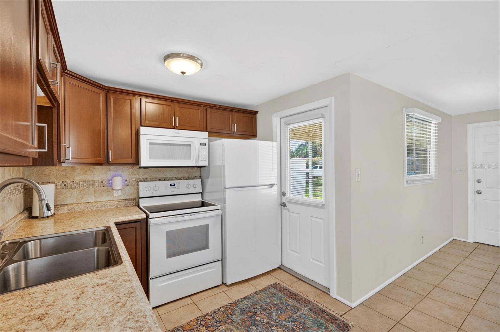 ORANGE LAKE VILLAGE - Residential