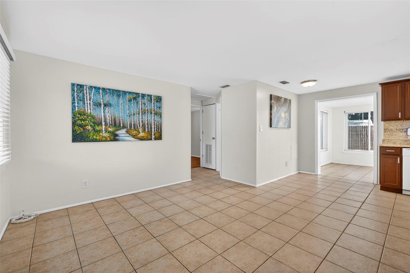 ORANGE LAKE VILLAGE - Residential
