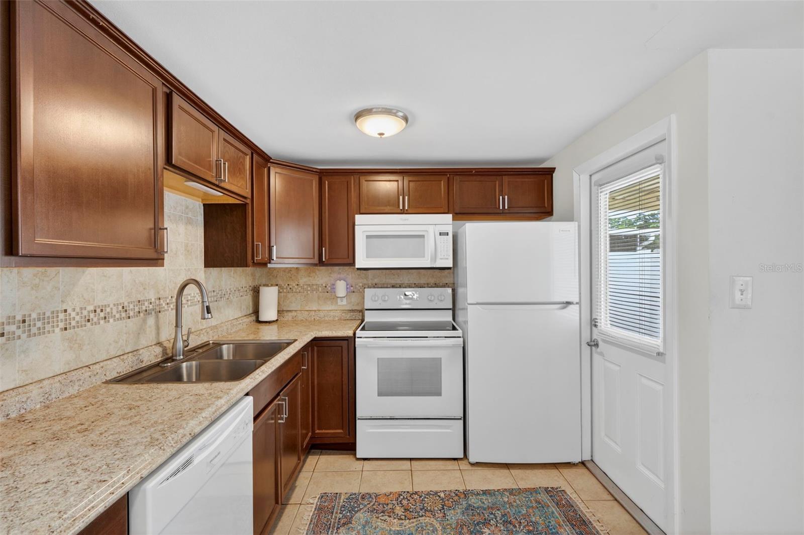 ORANGE LAKE VILLAGE - Residential