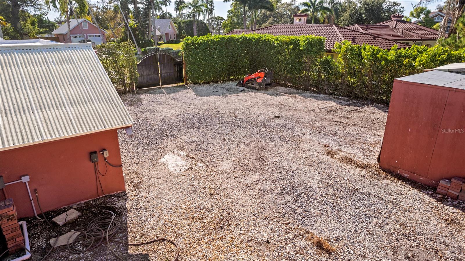 PALMA SOLA PARK - Residential