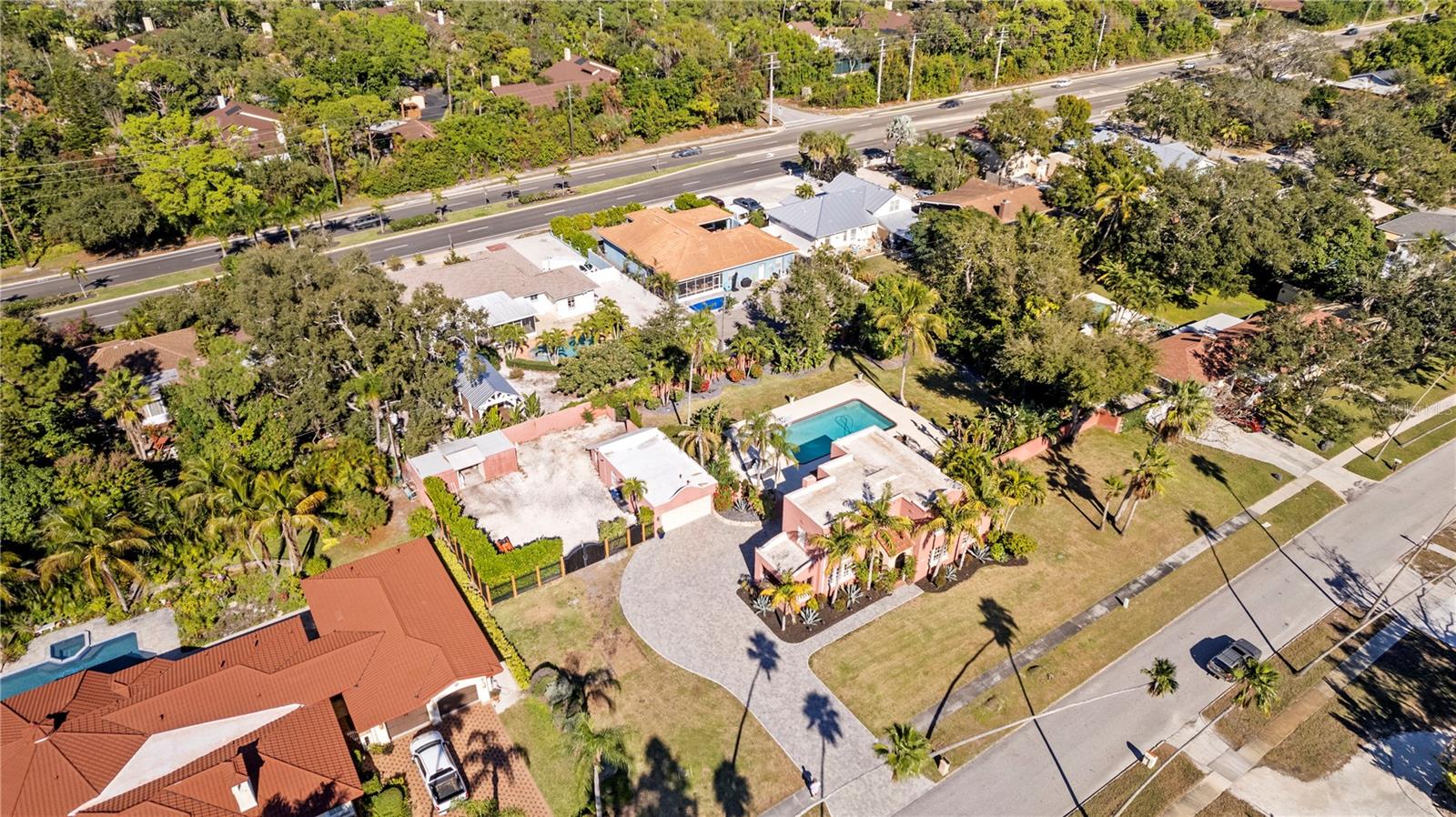 PALMA SOLA PARK - Residential