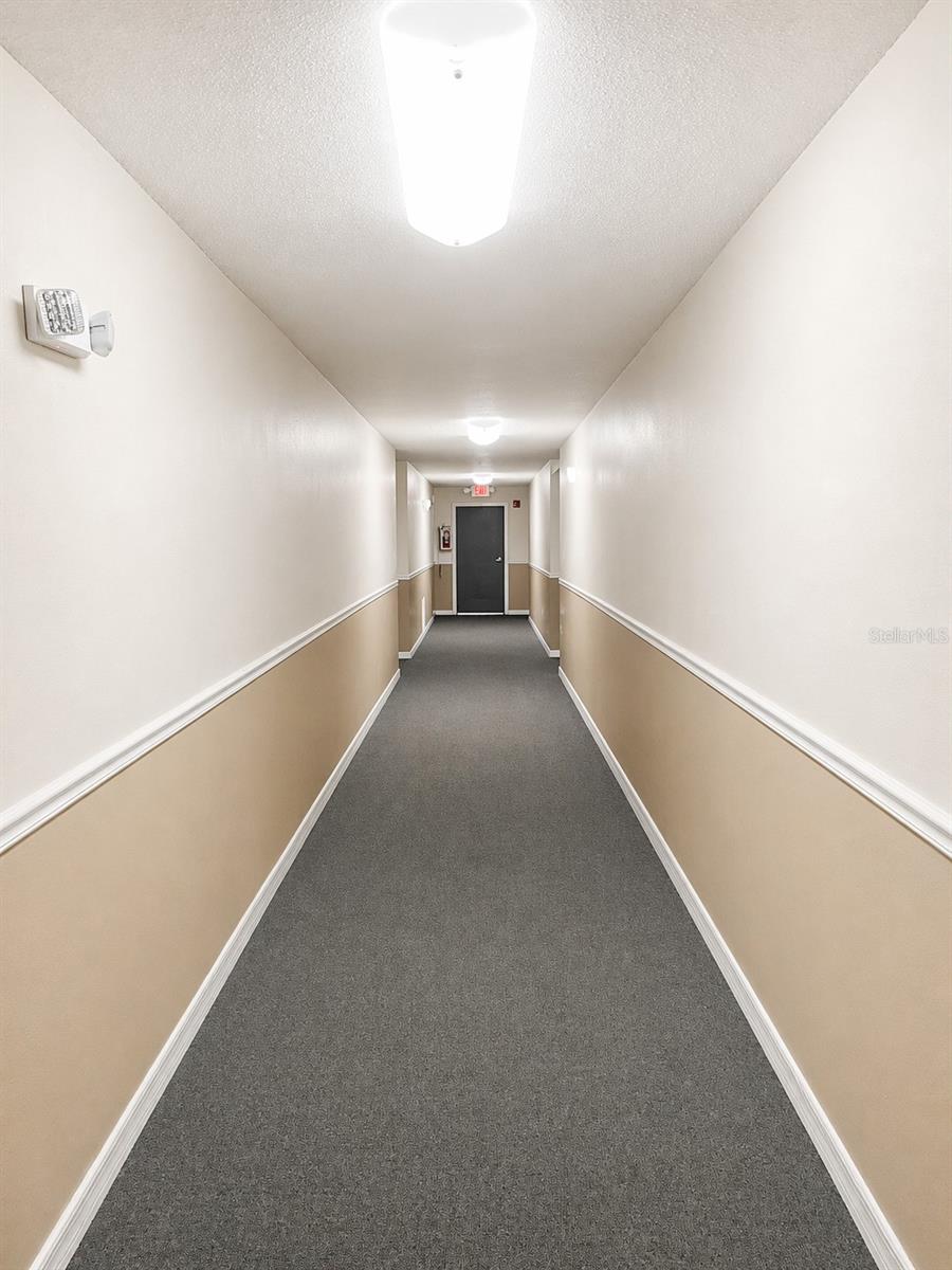 1695 LEE ROAD C206