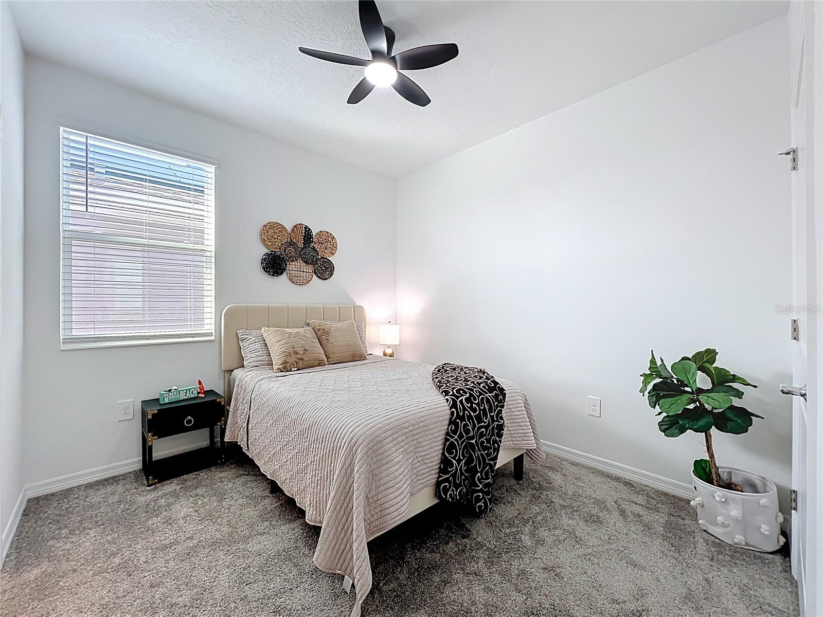 GOLDEN ORCHARD - Residential