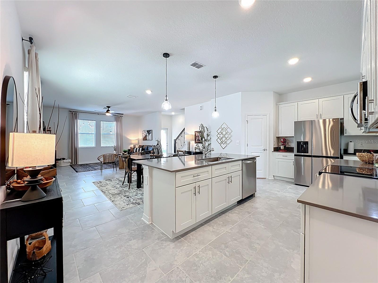 GOLDEN ORCHARD - Residential