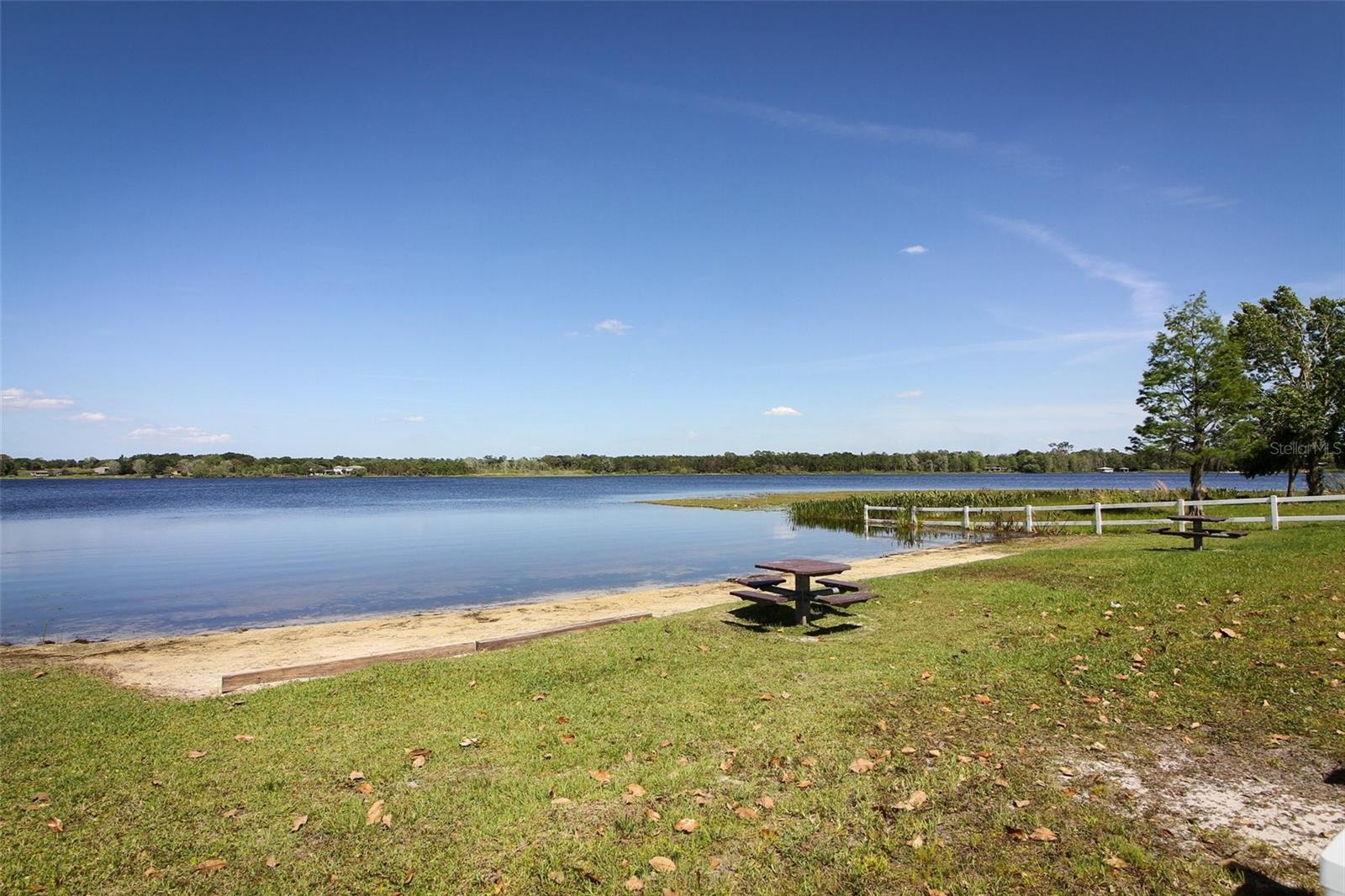 SEMINOLE WOODS 5 AC DEV - Residential