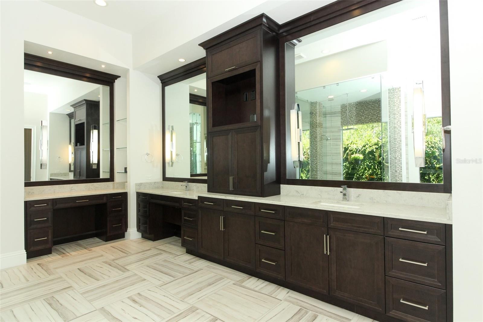 SEMINOLE WOODS 5 AC DEV - Residential