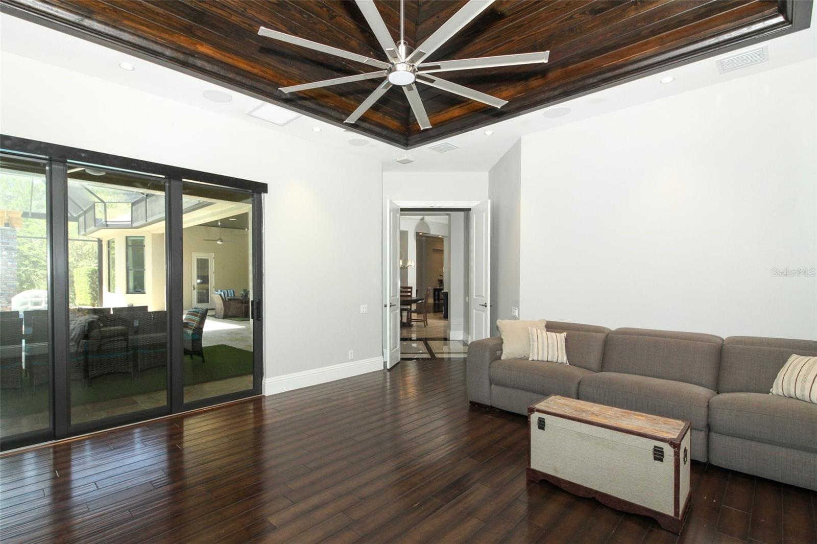 SEMINOLE WOODS 5 AC DEV - Residential