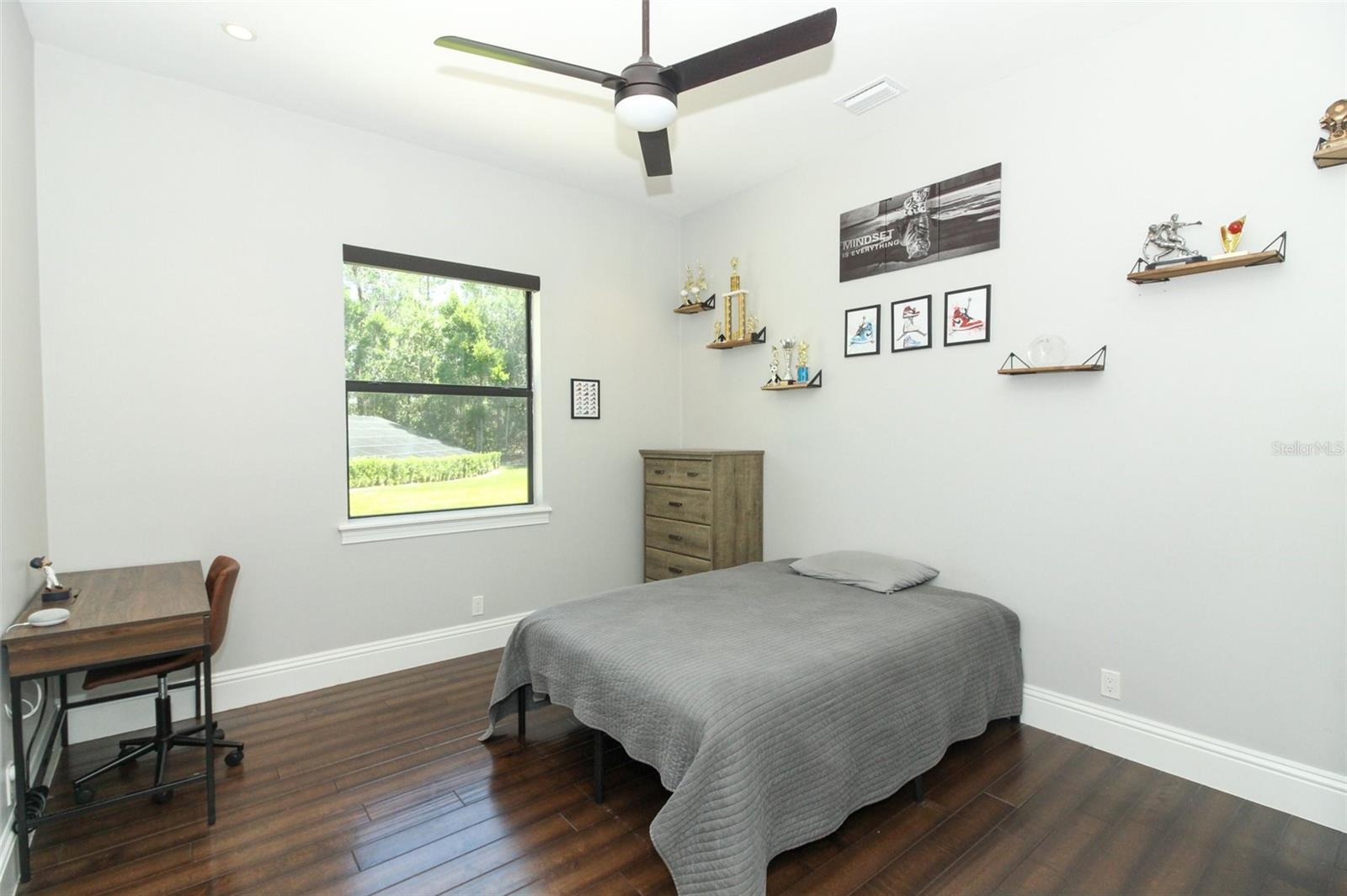 SEMINOLE WOODS 5 AC DEV - Residential