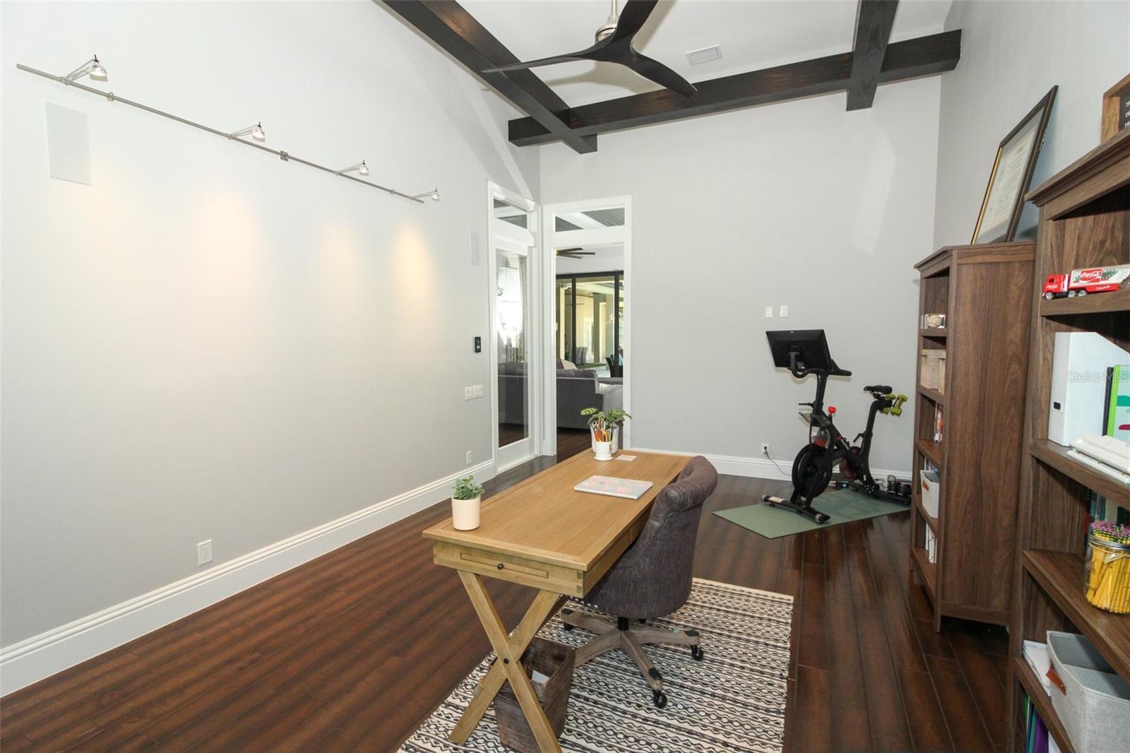 SEMINOLE WOODS 5 AC DEV - Residential