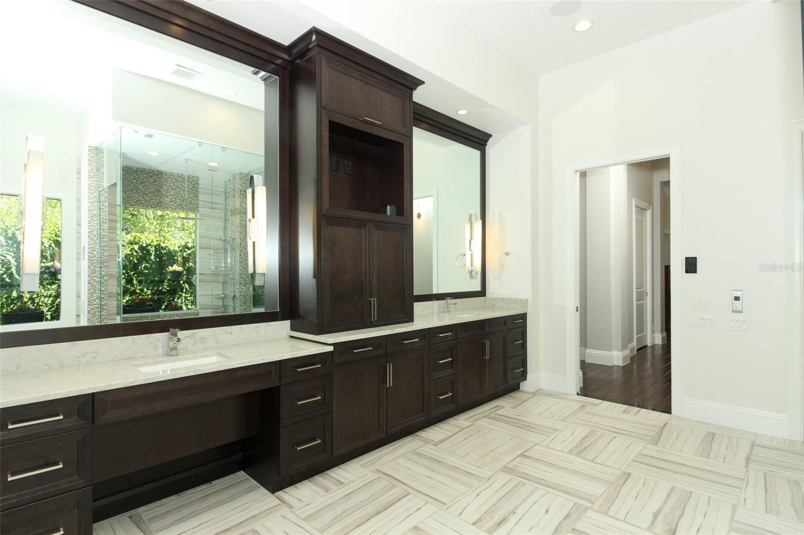 SEMINOLE WOODS 5 AC DEV - Residential