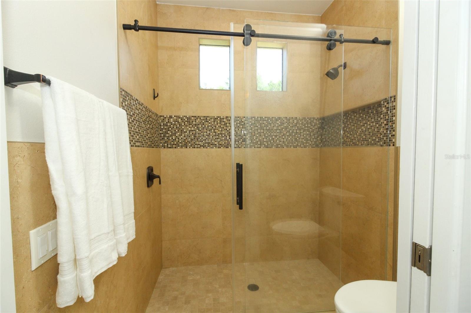 SEMINOLE WOODS 5 AC DEV - Residential