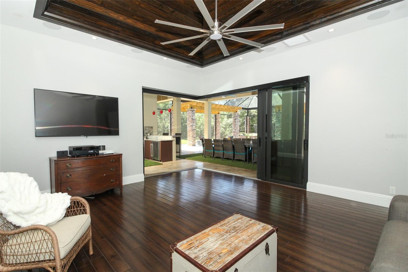 SEMINOLE WOODS 5 AC DEV - Residential