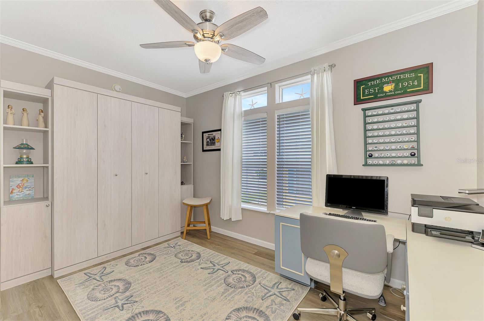 COUNTRY CLUB ESTATES - Residential