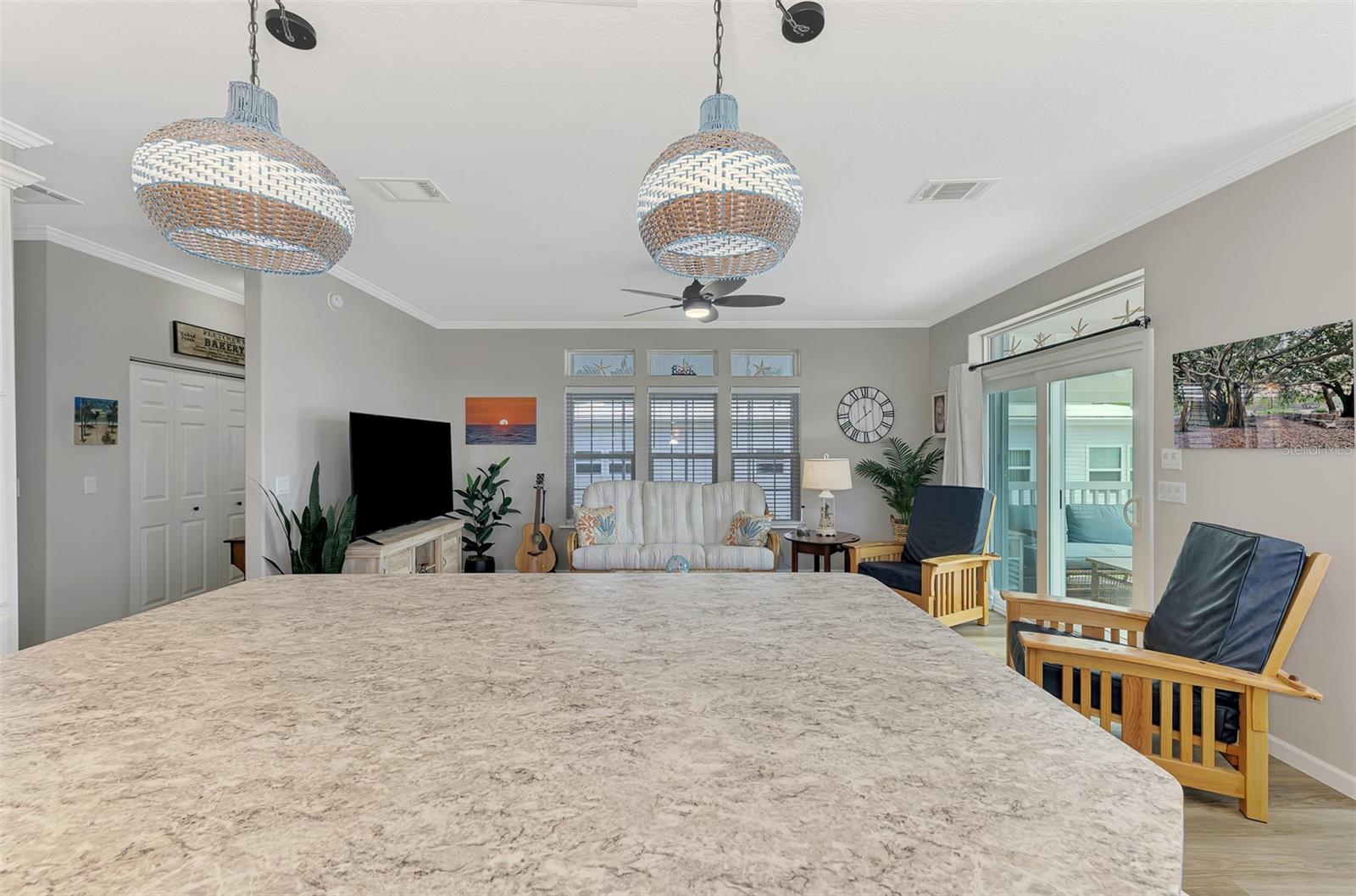 COUNTRY CLUB ESTATES - Residential