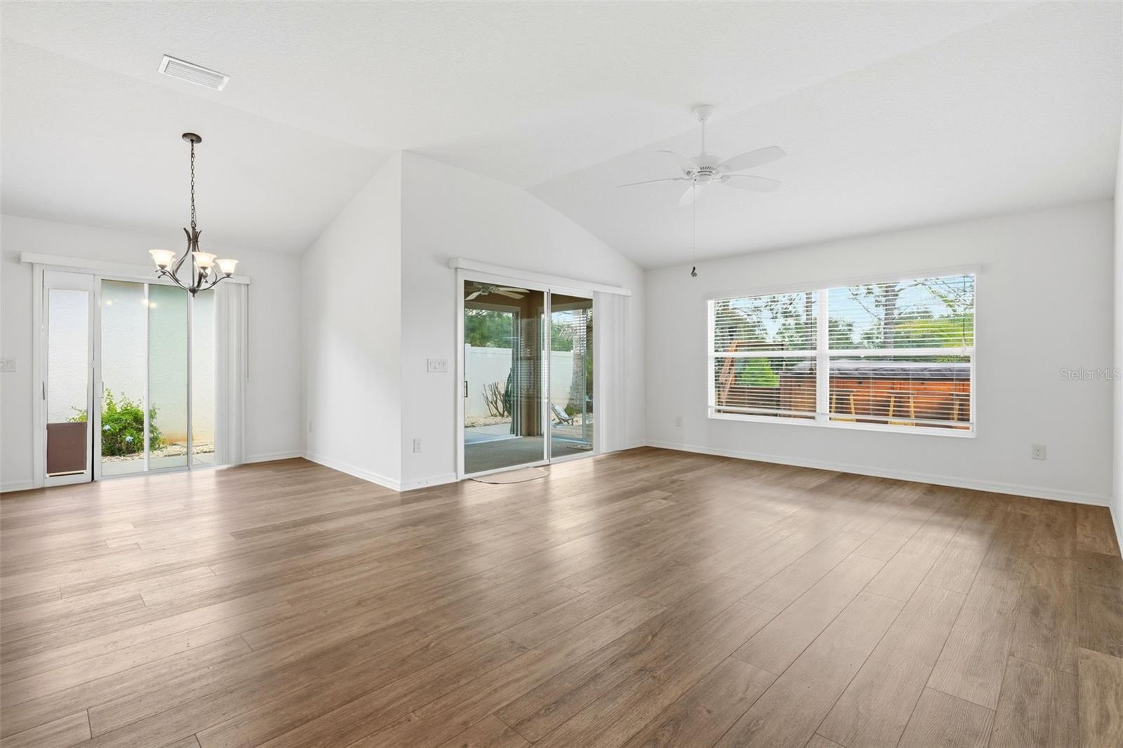 VILLAGES/FRUITLAND PARK REAGAN V - Residential