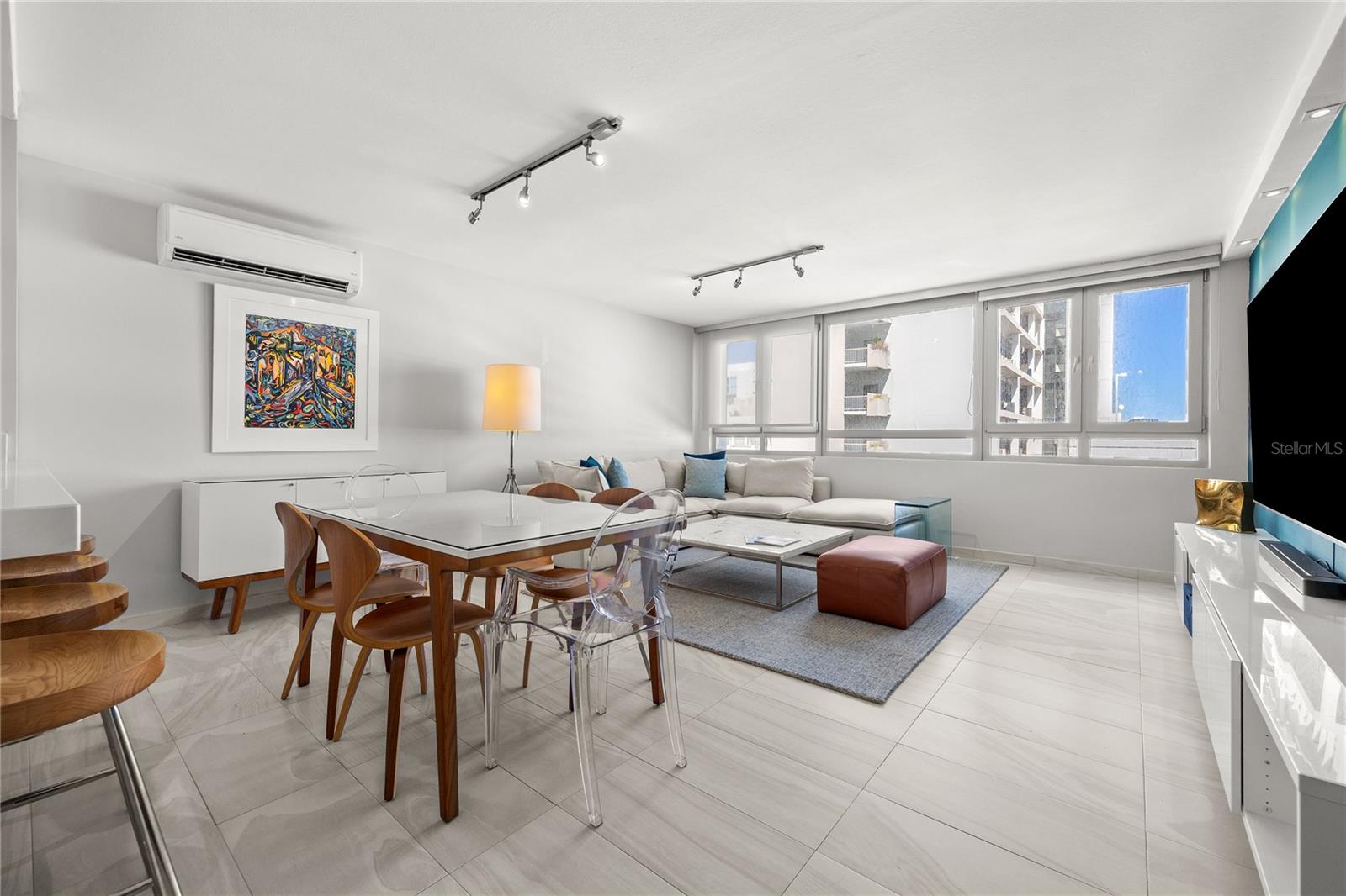 1452 MAGDALENA AVENUE 6D