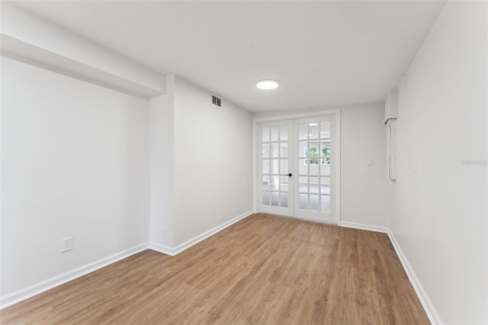 COUNTRY CLUB ADD - Residential