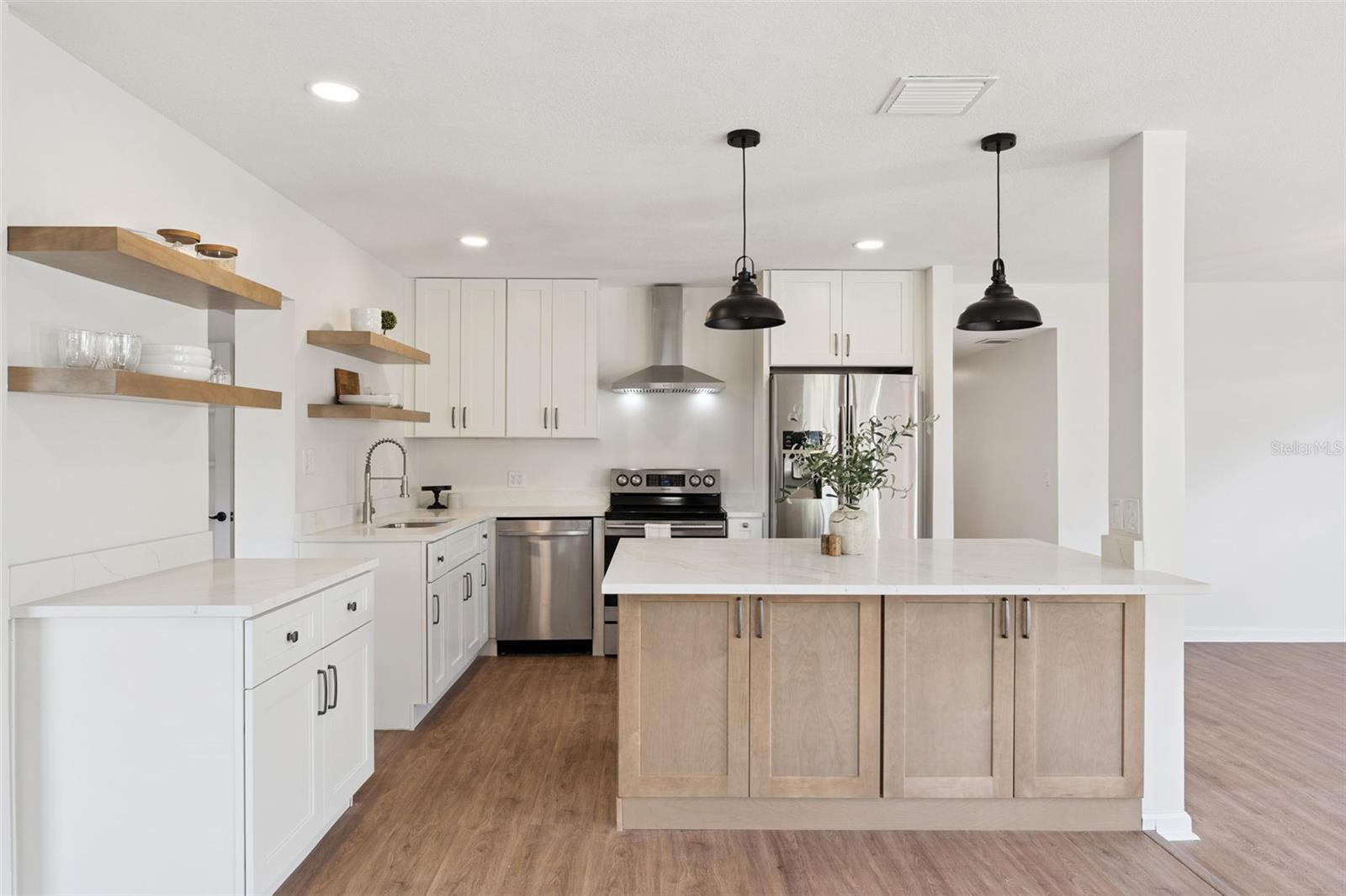 COUNTRY CLUB ADD - Residential